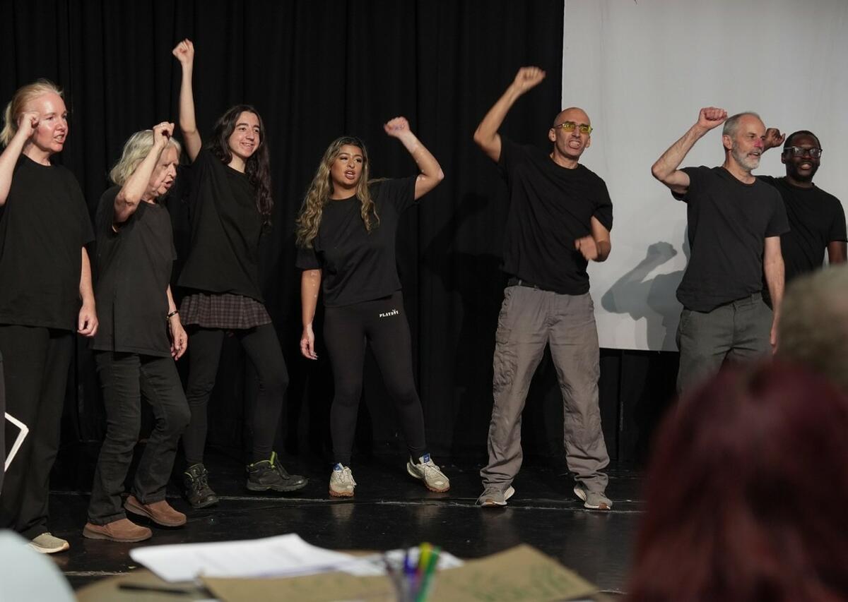 listen to people's experiences and involve them in shaping solutions / photo LSTM listen to people's experiences and involve them in shaping solutions / photo LSTM